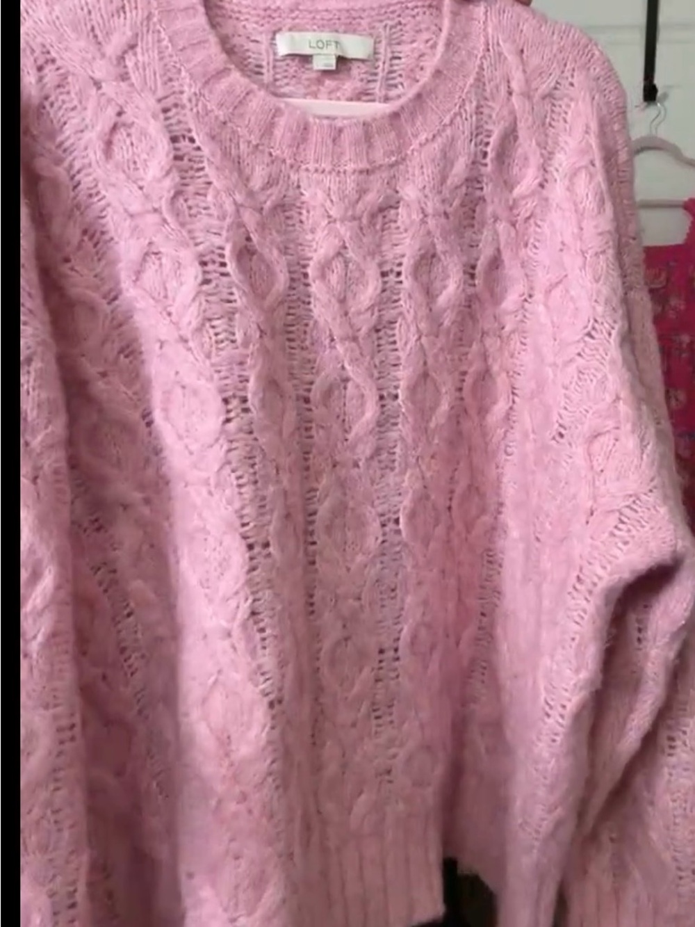 LOFT Pink Cable Knit Sweater - Cozy Crewneck Size Large (oversized)